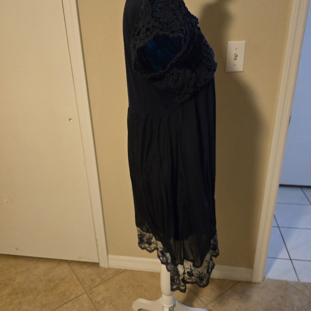 Piazzo Roma Navy Lace Detail Silk Dress L Crocheted Detail Italy Romantic - Picture 4 of 10